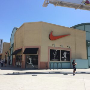 Nike Outlets